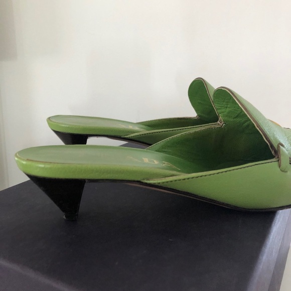 Prada bright green heeled mules - Picture 3 of 6